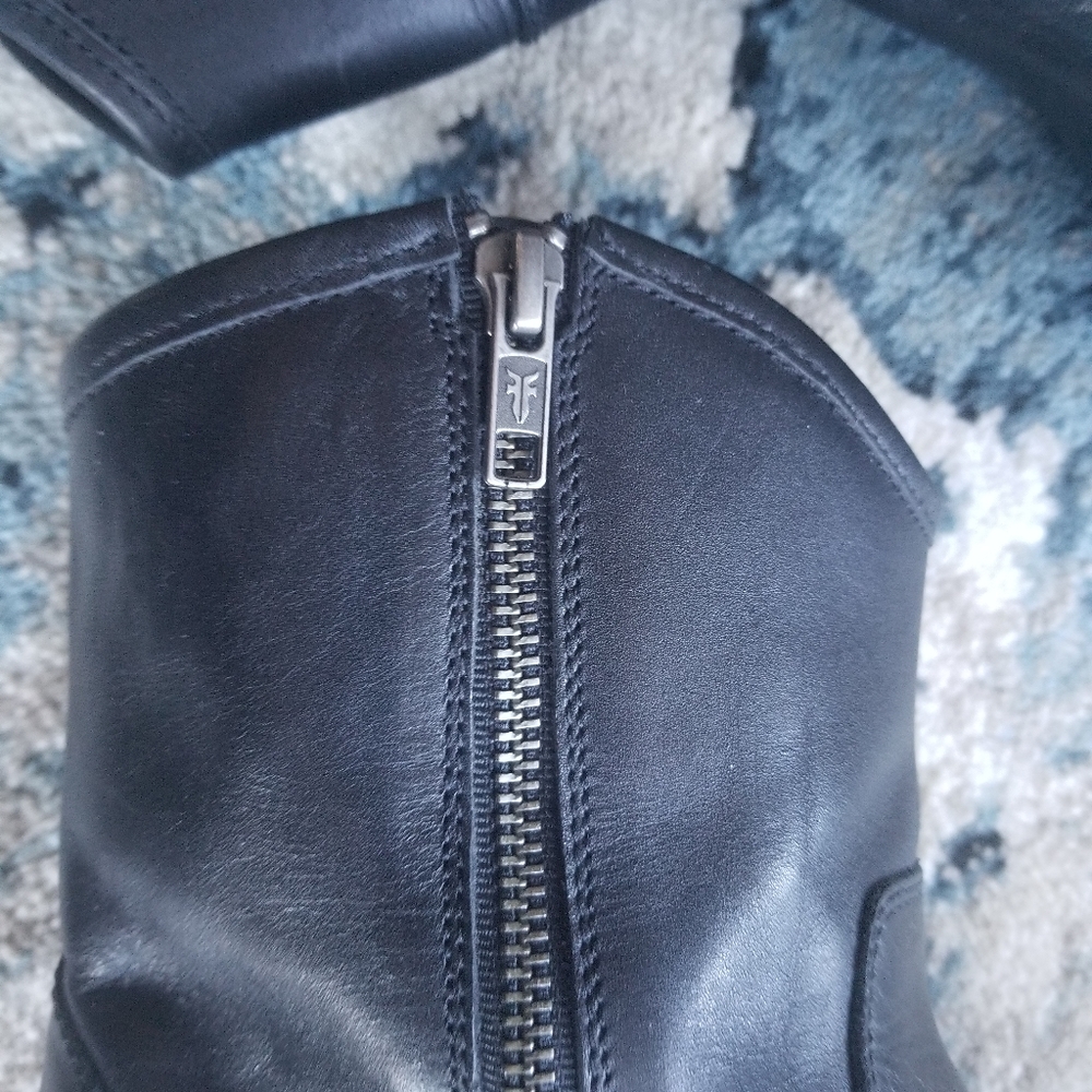 Frye ankle boots - Picture 3 of 7